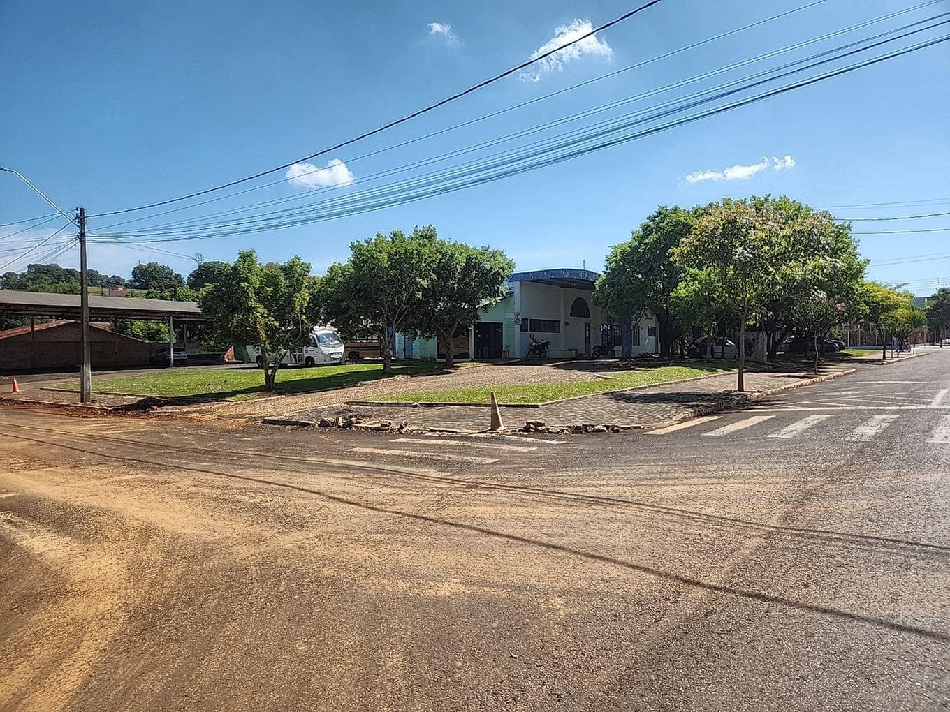 Foto 1 de 13: Terreno em leilão em Itapejara D'oeste - PR — LOTE URBANO Nº 06-C DA QUADRA Nº 37, SITO À RUA PIO XII, NA CIDADE DE ITAPEJARA D'OESTE - ÁREA DE 2.760M²