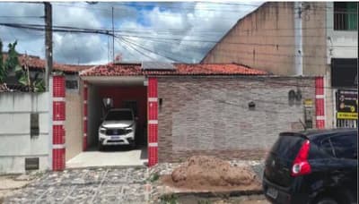 Foto 1 de 15: Casa em leilão em Feira De Santana - BA, bairro Conceição — Casa, Ocupado, 300.0 m2, FEIRA DE SANTANA / BA
