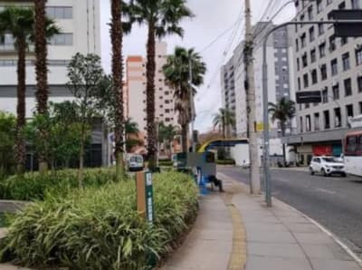 Foto 2 de 3: Comercial em leilão em Porto Alegre - RS, bairro Cristo Redentor — Sala Comercial 38m², no Bairro Cristo Redentor em Porto Alegre/RS - Ocupado