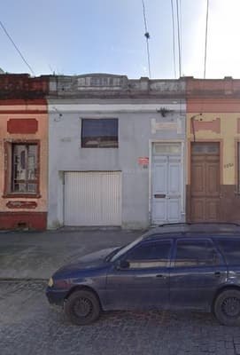 Foto 1 de 3: Casa em leilão em Pelotas - RS, bairro Porto — Casa 178m² | Bairro Porto em Pelotas/RS | Terreno 140m² | Excelente Oportunidade de Investimento com 33% de Desconto na 2ª Praça!