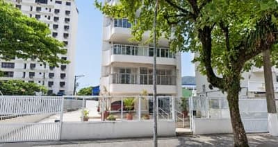 Foto 3 de 4: Apartamento em leilão em Guarujá - SP — GUARUJÁ/SP - APARTAMENTO DE ÁREA TOTAL 249,74 M² COM 2 VAGAS DE GARAGEM ¿ EDIFÍCIO CHAMBERY