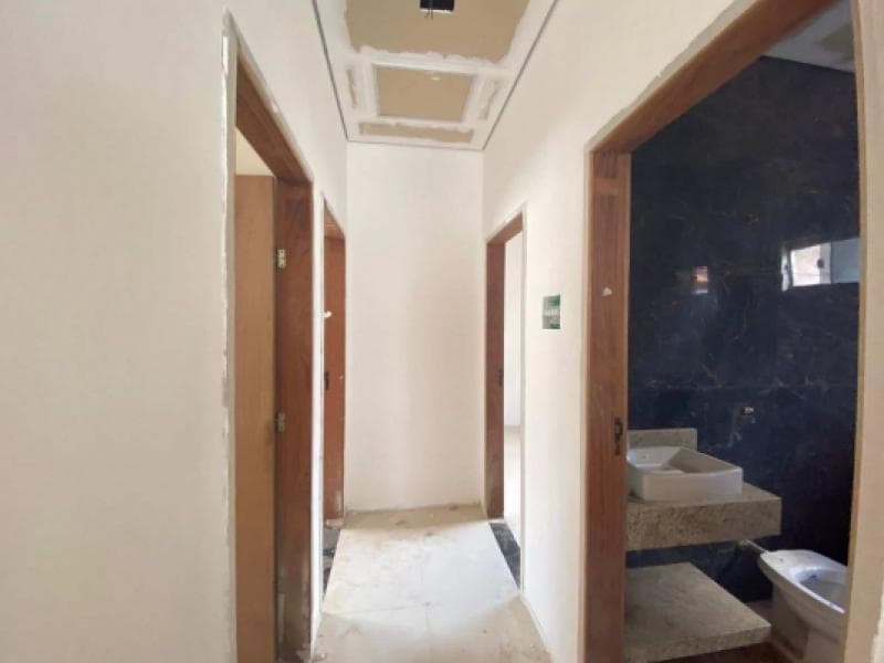 Foto 9 de 12: Casa em leilão em Juara - MT, bairro Loteamento Jardim Floresta — Casa, 300.0 m2, Juara / MT