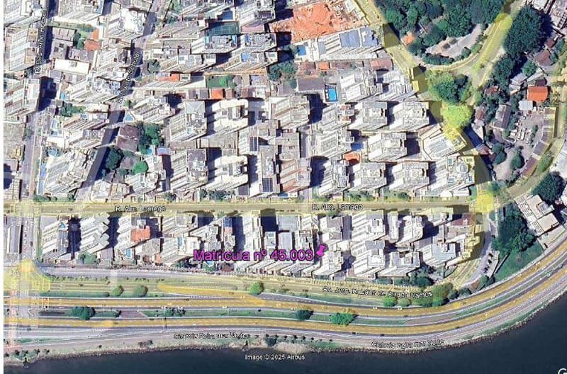 Foto 3 de 4: Apartamento em leilão em Florianópolis - SC — Apartamento no Edifício Arpoador, Florianópolis/SC - Massa Falida Construtora ECE