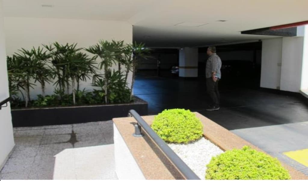 Foto 1 de 12: Apartamento em leilão em Bauru - SP, bairro Vila Nova Cidade Universitária — Apartamento, Ocupado, 253.95 m2, BAURU / SP