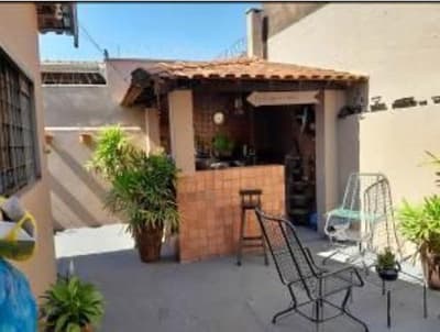 Foto 14 de 16: Casa em leilão em Barretos - SP, bairro Christiano de Carvalho — Casa, A.T. 200m², A.C. 116m²