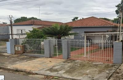 Casa em leilão em São João Da Boa Vista - SP — Casa, A.T. 372m², A.C. 166m², Centro (direitos)