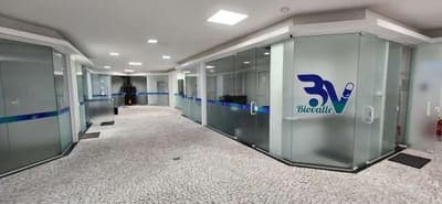 Foto 3 de 6: Comercial em leilão em Curitiba - PR — Sala comercial, com a área construída de 45,5500m², Curitiba/PR