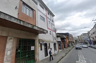 Apartamento em leilão em São Vicente - SP — Apartamento, A.T. 33m², 1 dorm, Ed. Regina Sabóia, Centro (Direitos)