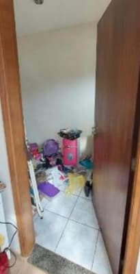 Foto 27 de 36: Casa em leilão em Apucarana - PR — Sobrado com área de 359,22m² e área total de terreno de 554,86m² - Apucarana/PR