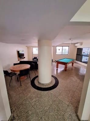 Foto 6 de 23: Apartamento em leilão em Santos - SP — Apartamento em Santos com 132m² e 02 vagas, apenas 80 metros da Praia José Menino