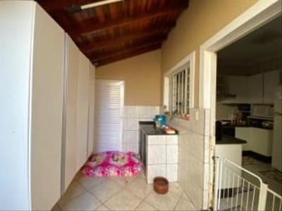 Foto 1 de 17: Casa em leilão em Assis - SP — IMÓVEL RESIDENCIAL EM ASSIS/SP