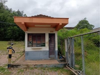 Foto 2 de 70: Area Rural em leilão em Amparo - SP, bairro Três Pontes — Imóvel Rural, A.T. 19ha, A.C. 7.362m², antigo abatedouro, galpões, casas, Três Pontes