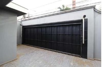 Foto 27 de 44: Casa em leilão em Araçatuba - SP — IMOVEL - CASA RESIDENCIAL e/ou COMERCIAL localizada no Bairro Higienópolis na cidade de Araçatuba/SP