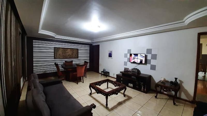 Foto 11 de 16: Apartamento em leilão em Palmeira Das Missões - RS, bairro Centro — Apto 140m² - 3 Qts, 3 Banheiros, Dep. Empregada e 1 Vaga | Palmeira das Missões-RS | Condominio Edificio Dequi | Centro - Financiamento até 420 Meses!