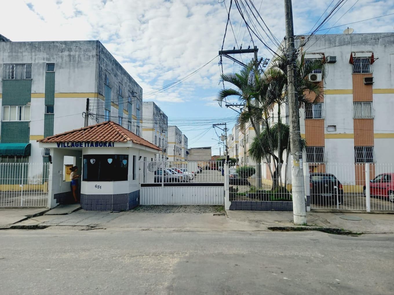 Foto 1 de 5: Apartamento em leilão em Campos Dos Goytacazes - RJ — Apto 56m², Ocupado no Parqua Aurora em Campos dos Goytacazes/RJ