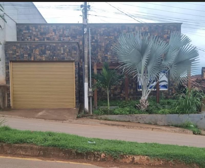 Foto 2 de 3: Casa em leilão em Pacajá - PA, bairro Centro — Casa, Pacajá / PA