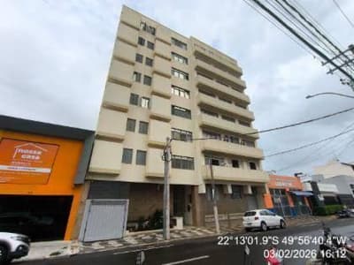 Foto 12 de 14: Apartamento em leilão em Marília - SP, bairro Centro — Apto 136m² | Marília-SP | Edifício Flamboyant | Centro - Amplo Imóvel com 3 Dorms, 2 Banheiros e 1 Vaga - Financiamento até 420 Meses!