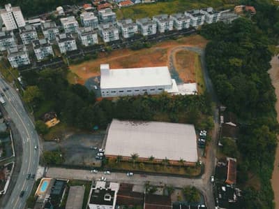 Foto 2 de 53: Terreno em leilão em Blumenau - SC — Terreno com área de 8.958m², bairro Salto Weissbach, Blumenau/SC