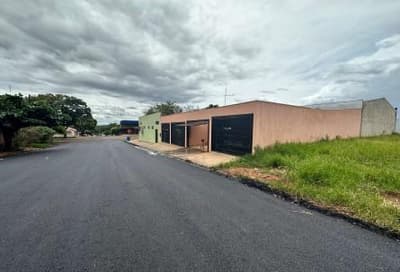 Foto 3 de 4: Terreno em leilão em Mariluz - PR, bairro Centro — Imóvel Urbano: Lote de Terras Sob Nº 08 a 18, Da Quadra Nº B-14, do Loteamento Jardim Bomfim em Mariluz/PR
