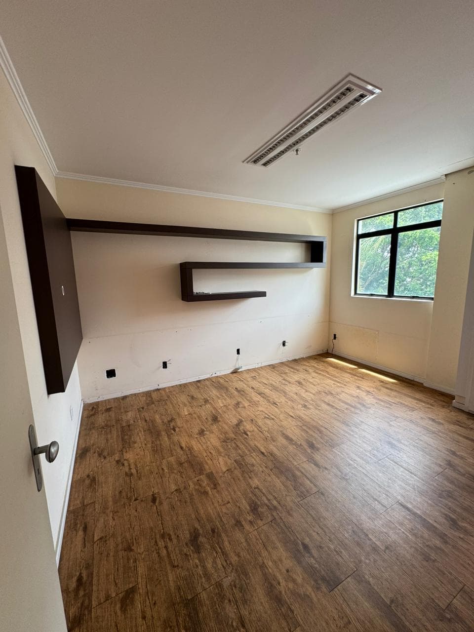 Foto 8 de 23: Comercial em leilão em Porto Alegre - RS, bairro Menino Deus — Sala comercial, Desocupado, 32.0 m2, PORTO ALEGRE / RS