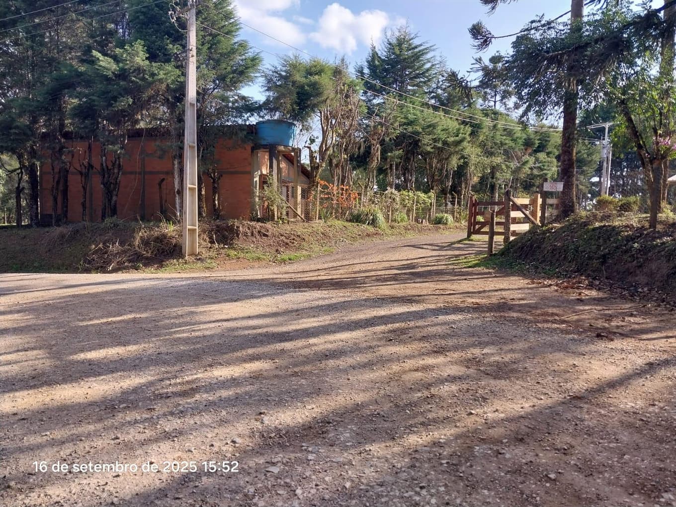 Foto 4 de 31: Area Rural em leilão em Campina Grande Do Sul - PR — Direitos de Posse sobre Chácara de 9,68 Hectares - Campina Grande do Sul/PR