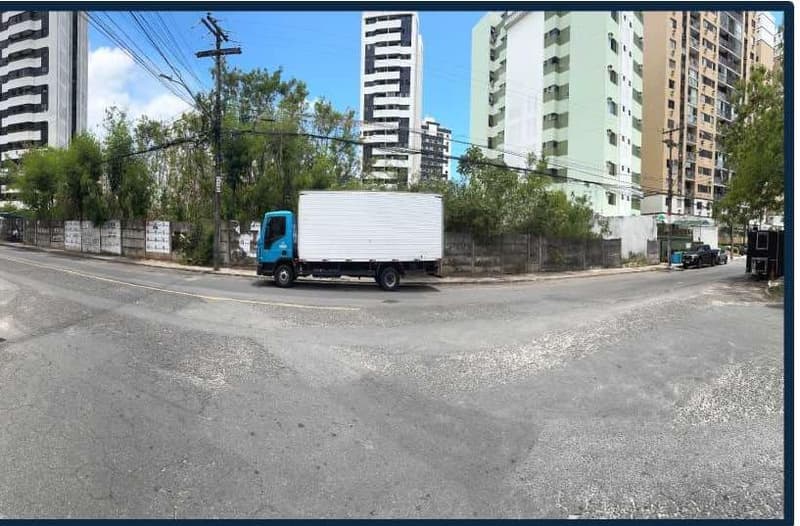 Foto 1 de 4: Terreno em leilão em Salvador - BA — TERRENO COM OTIMA LOCALIZAÇÃO