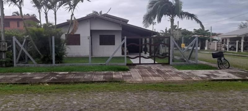 Foto 1 de 34: Casa em leilão em Capão Da Canoa - RS, bairro Praia da Conceição — Casa, Capão Da Canoa / RS