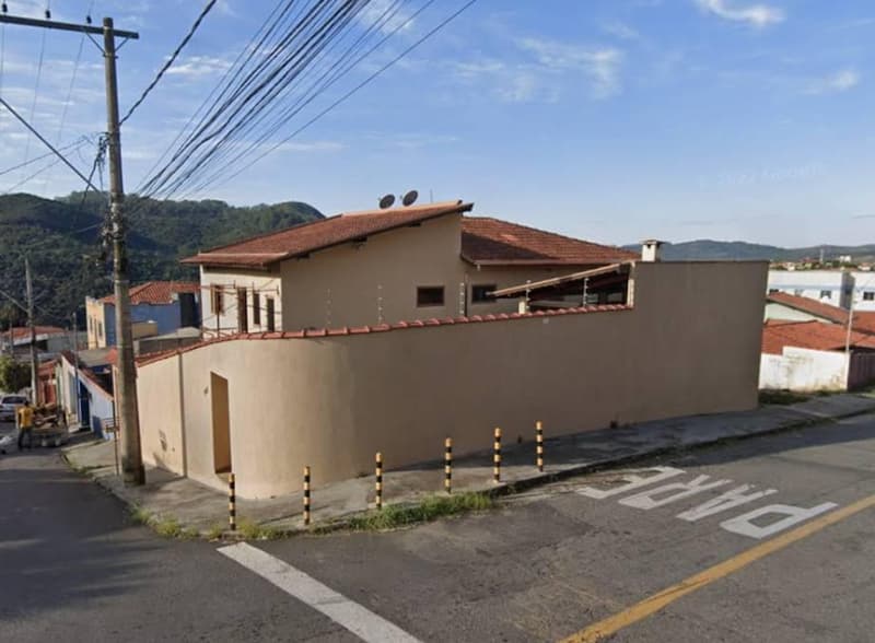 Foto 3 de 3: Casa em leilão em Poços De Caldas - MG — Casa, Poços De Caldas / MG