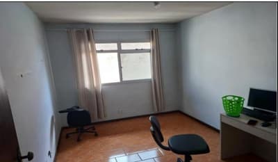Foto 14 de 17: Casa em leilão em Curitiba - PR, bairro Santa Cândida — Casa, Ocupado, 223.0 m2, CURITIBA / PR