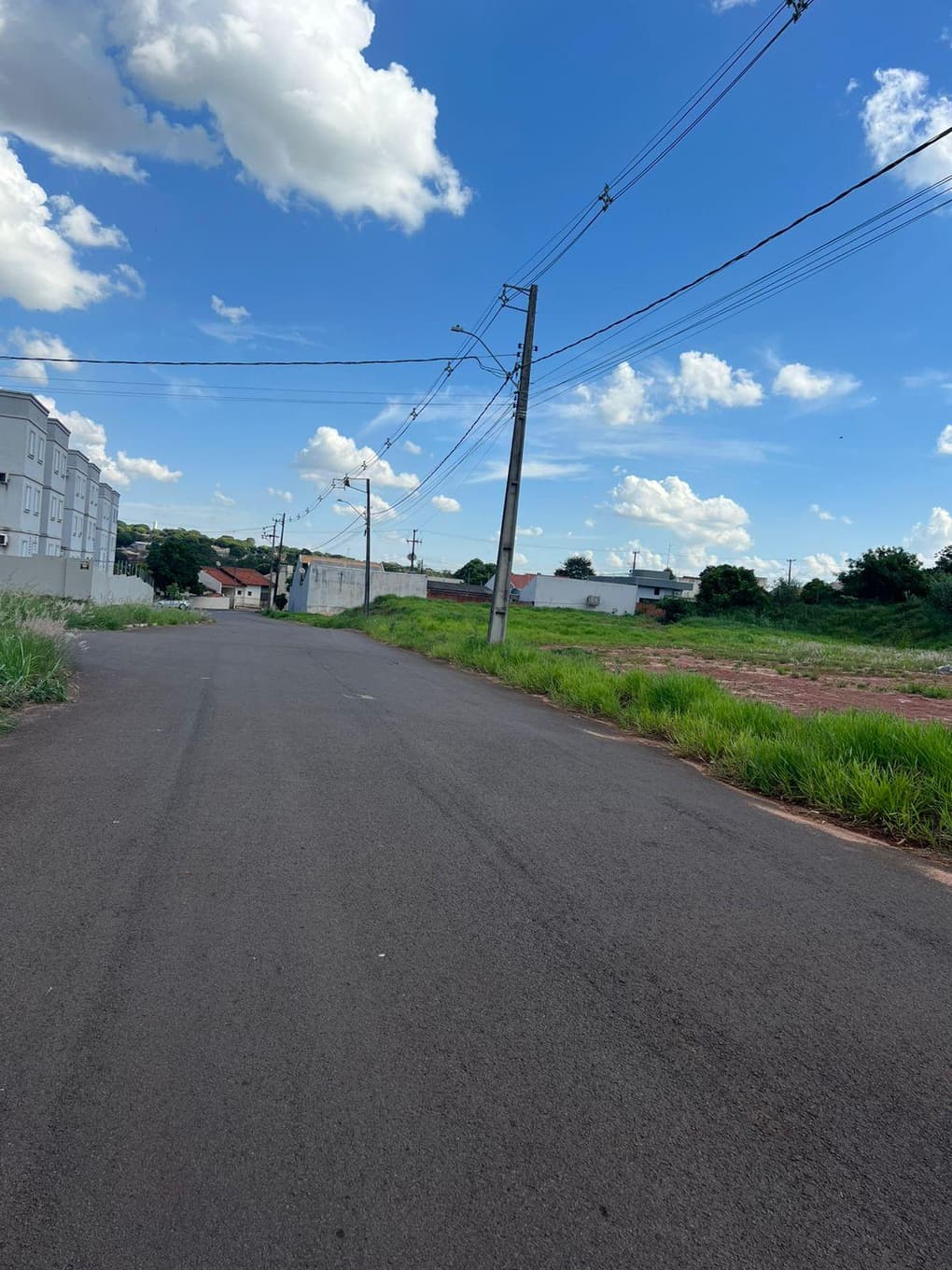 Foto 1 de 4: Terreno em leilão em Cianorte - PR, bairro Jardim Céu Azul — Terreno urbano com área de 6.534,00 m² - Bairro: Jardim Céu Azul, Cianorte/PR