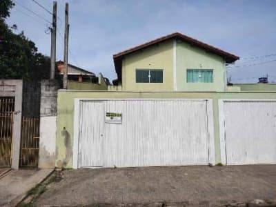 Foto 1 de 10: Casa em leilão em Vargem Grande Paulista - SP, bairro Jardim Narita Garden — Casa 76m² com Terreno 180m² | Vargem Grande Paulista-SP | Jd. Narita Garden - Ótimo Terreno - 20 minutos do Animália Park e Thermas da Mata - Financiamento até 420 Meses!