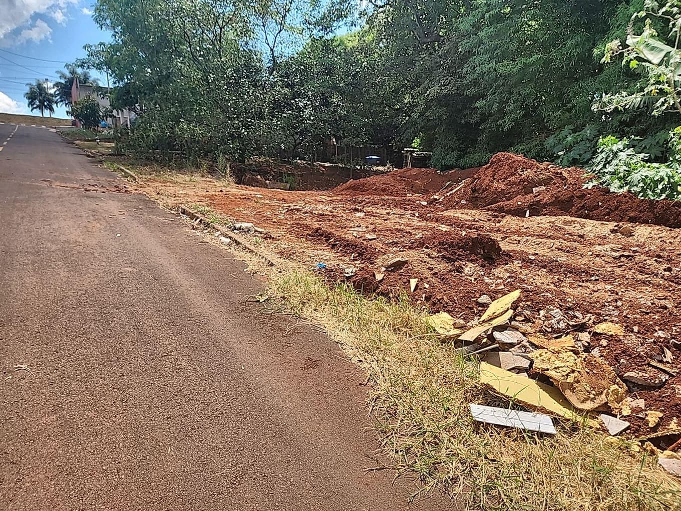Foto 2 de 9: Terreno em leilão em Lindoeste - PR — LOTE URBANO Nº 03 SITUADO NO LOTEAMENTO JARDIM ITÁLIA NO MUNICÍPIO DE LINDOESTE/PR ÁREA DE 487,66M²