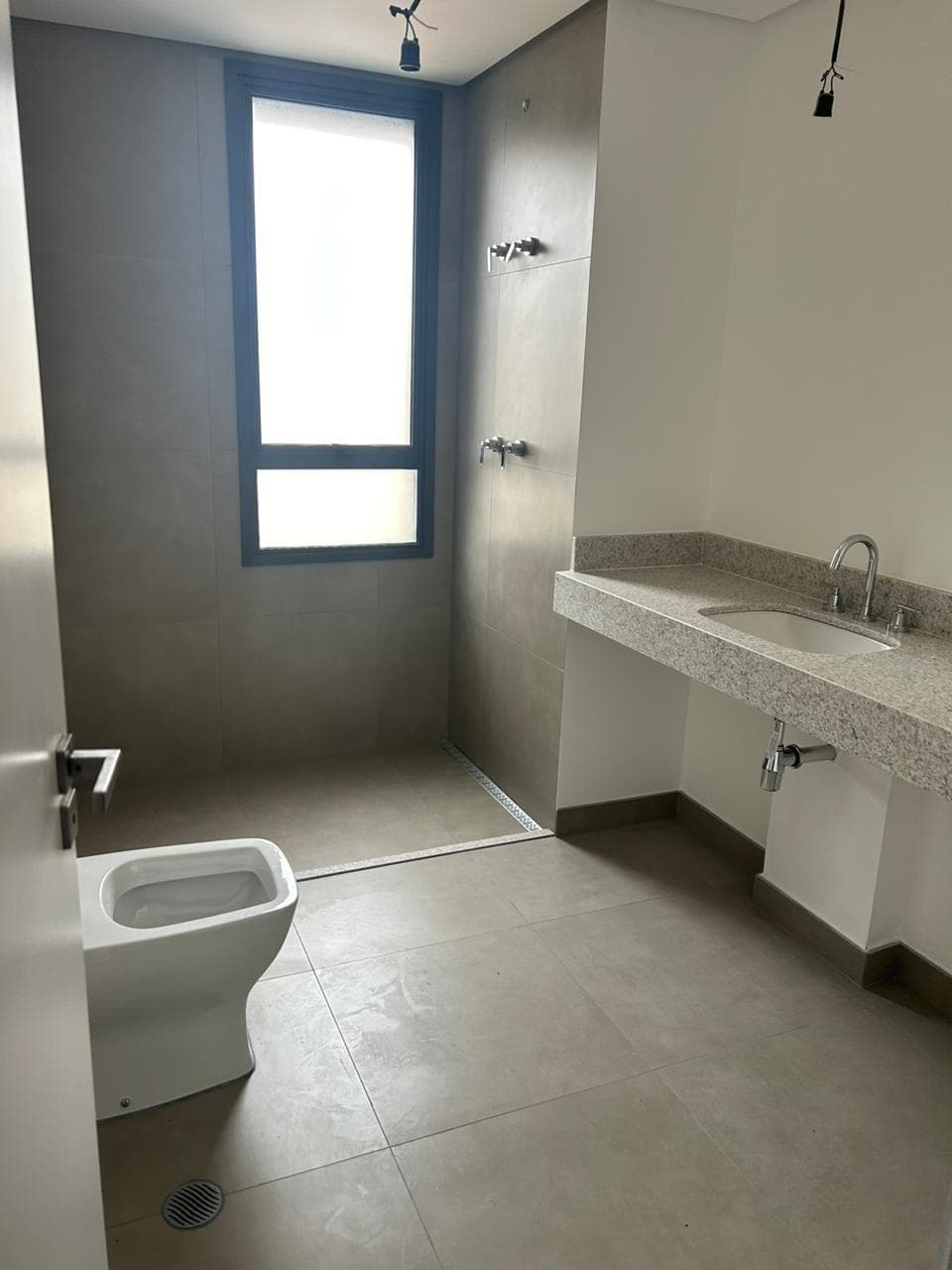 Foto 8 de 31: Apartamento em leilão em São Paulo - SP — Apartamento 185m², no Ibirapuera, São Paulo/SP