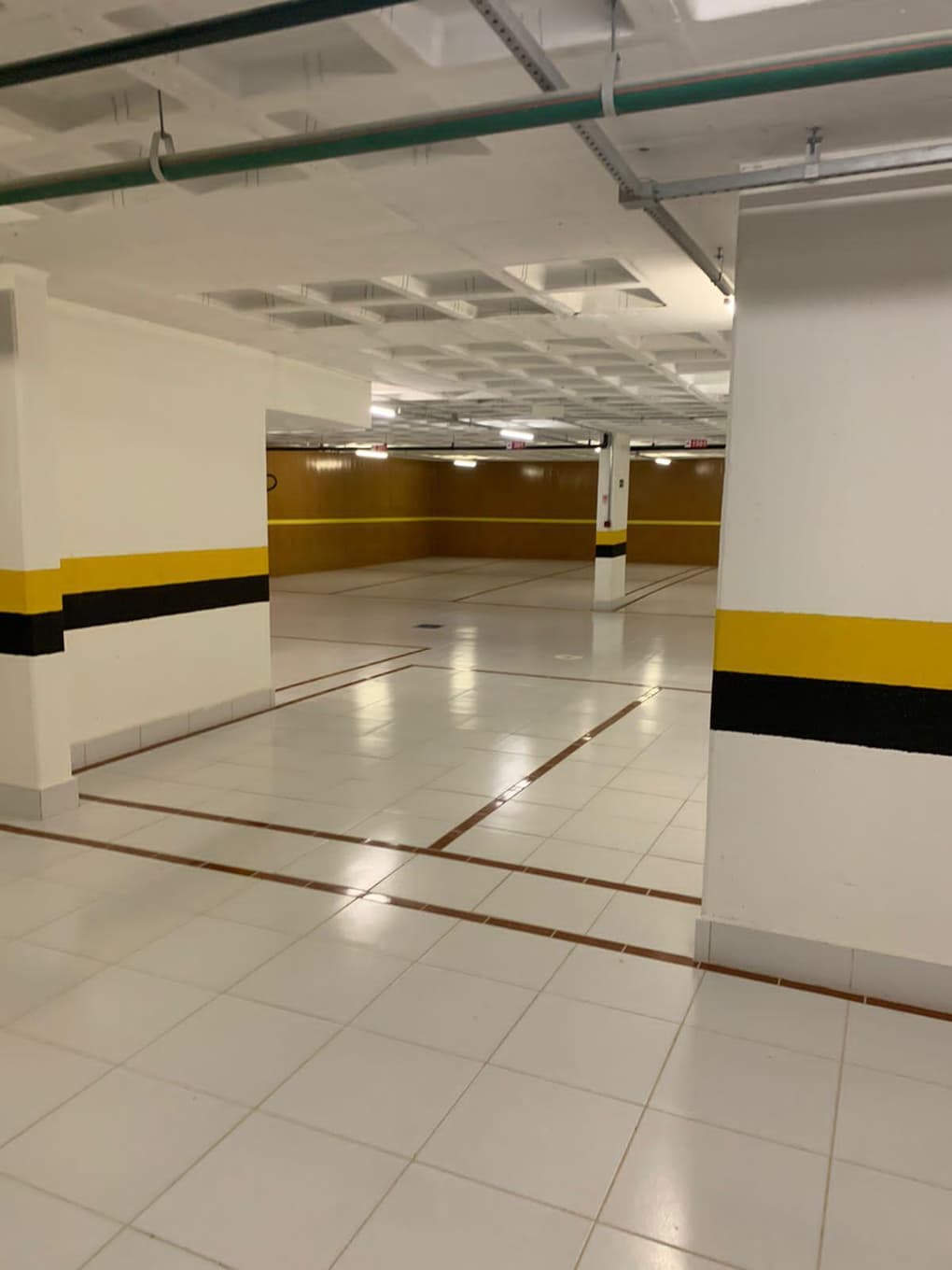 Foto 5 de 13: Apartamento em leilão em Campinas - SP, bairro Cambuí — Apartamento, Desocupado, 146.0 m2, CAMPINAS / SP