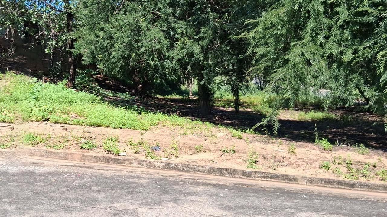 Foto 4 de 5: Terreno em leilão em Minaçu - GO, bairro Vila Residencial de Minaçu — Terreno Urbano 360m² | Vila Residencial de Minaçu - Minaçu/GO |Localização Nobre e Infraestrutura Completa: Ideal para Construção e Investimento!
