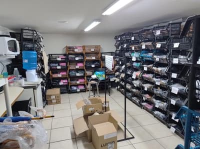 Foto 2 de 3: Comercial em leilão em Juiz De Fora - MG, bairro Centro — Loja 66m², Bairro Centro, Juiz de Fora/MG - Alugado