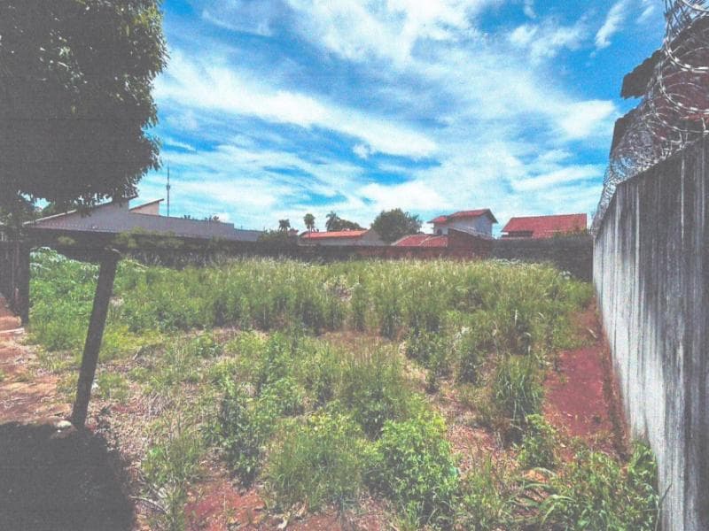 Foto 1 de 4: Casa em leilão em Ituiutaba - MG, bairro Universitario — Casa, 490.0 m2, Ituiutaba / MG