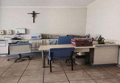 Comercial em leilão em Ribeirão Preto - SP — SALA COMERCIAL - com 25,48 m² no EDIFÍCIO SANTA LYDIA - Centro de Ribeirão Preto/SP