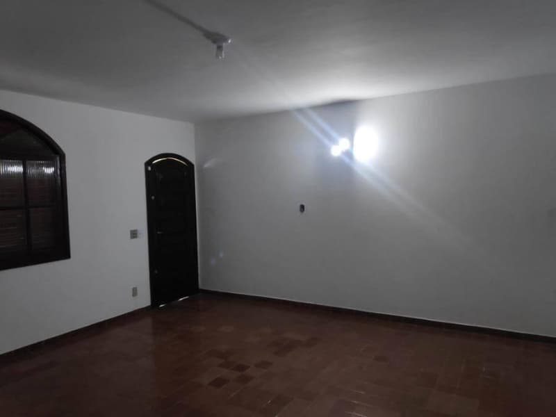 Foto 18 de 22: Casa em leilão em Maricá - RJ, bairro Loteamento Praia dos Lagos — Casa 242m² com Terreno 480m² | Maricá-RJ | Loteamento Praia dos Lagos - 3 Dormitórios e Piscina - Financiamento até 420 Meses!