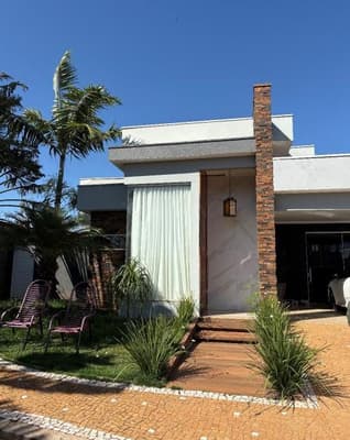 Foto 1 de 6: Casa em leilão em Álvares Machado - SP — Imóvel Residencial, A.T. 245m², A.C. 140m², 3 dorms, 1 suíte, 2 vagas, Residencial Valência, (Direitos)