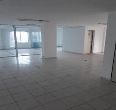 Foto 14 de 14: Comercial em leilão em Curitiba - PR — CONJUNTO COMERCIAL Nº 401 E 4 VAGAS DE GARAGEM (CURITIBA)