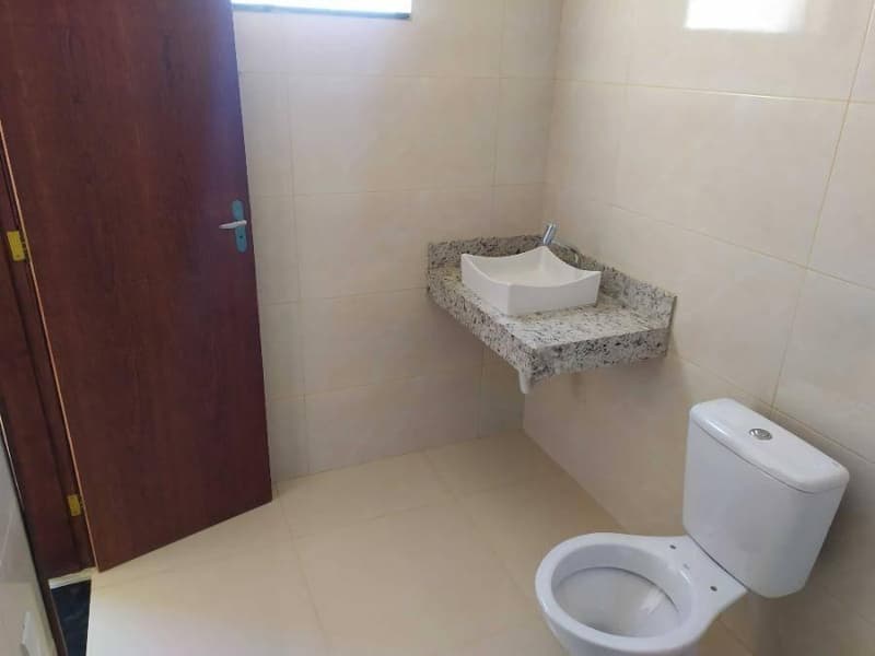 Foto 13 de 17: Casa em leilão em Montes Claros - MG, bairro Raul Lourenço — Casa 118m² com Terreno 140m² | Montes Claros-MG | Raul Lourenço | Oportunidade - Próx. à Av. Osmane Barbosa e Av. Minas Gerais - Financiamento até 420 Meses!