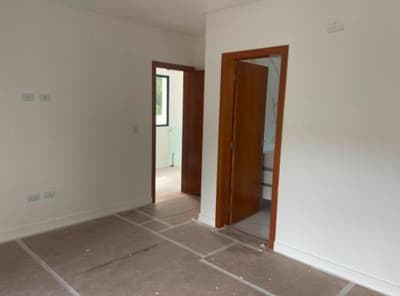 Foto 2 de 18: Casa em leilão em Arujá - SP, bairro Jardim Imperial — Casa_Condominio, Desocupado, 298.0 m2, ARUJÁ / SP