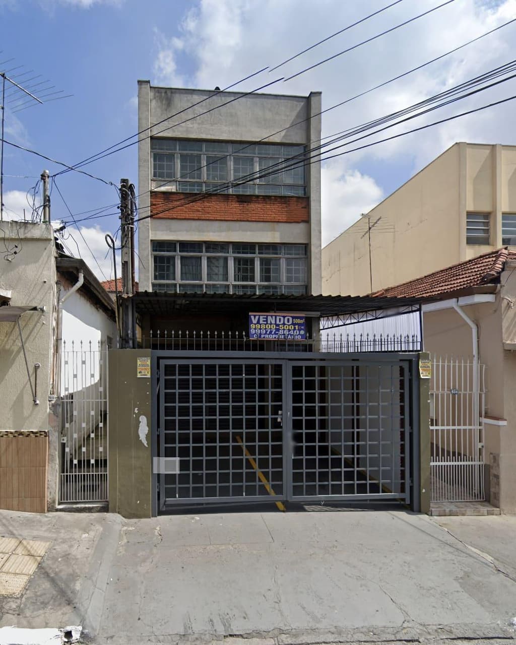 Comercial em leilão em São Paulo - SP — PRÉDIO COMERCIAL NA LAPA - SP