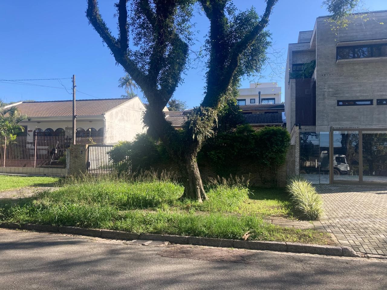 Foto 20 de 52: Casa em leilão em Curitiba - PR — Direitos Hereditários sobre Casa de 285m² - Bairro Jardim Social - Curitiba/PR