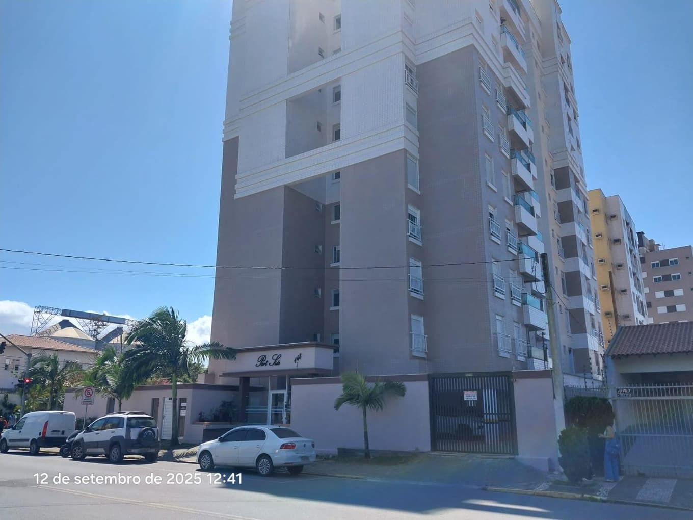 Foto 9 de 16: Apartamento em leilão em Paranaguá - PR — Apartamento e vaga de garagem do EDIFÍCIO PORT SIDE, Paranaguá/PR