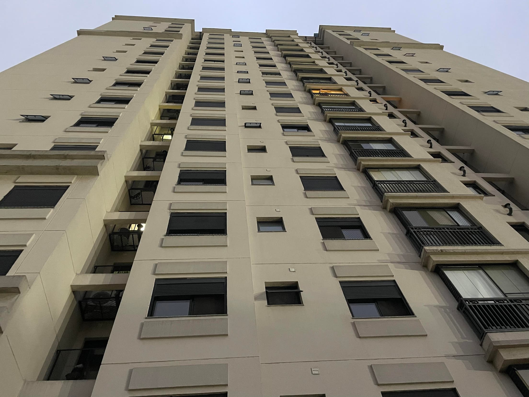 Foto 12 de 17: Apartamento em leilão em Osasco - SP — APTO 59 m², 2 dorm., Osasco - SP 50% de desconto