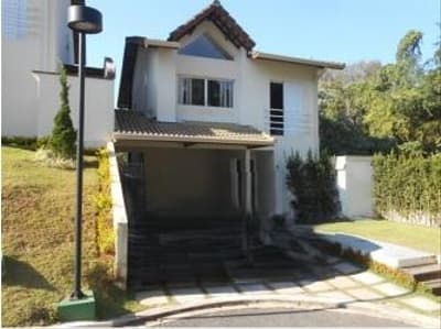 Foto 2 de 2: Casa em leilão em Cotia - SP — Casa 256m², Granja Vianna, em Cotia/SP - Ocupada