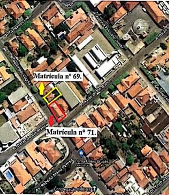 Foto 3 de 4: Terreno em leilão em Urupês - SP, bairro Centro — (21,5m²) Remanescente do Imóvel Residencial, A.T. 255m², A.C. 122m², 2 casas, Centro