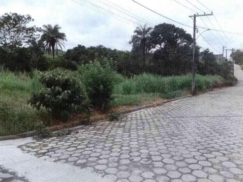 Foto 3 de 4: Terreno em leilão em Formiga - MG, bairro Esplanada do Castelo — Lote, 1316.5 m2, Formiga / MG